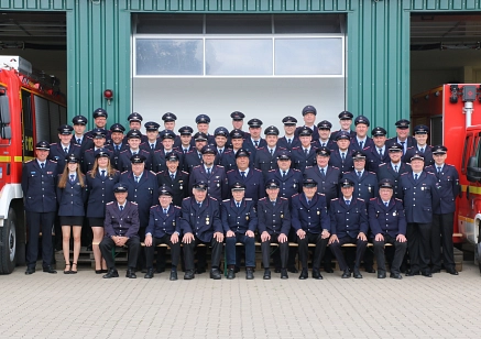 100 Jahre Freiwillige Feuerwehr Jork-Borstel 100 Jahre Freiwillige Feuerwehr Jork-Borstel © Feuerwehr Borstel